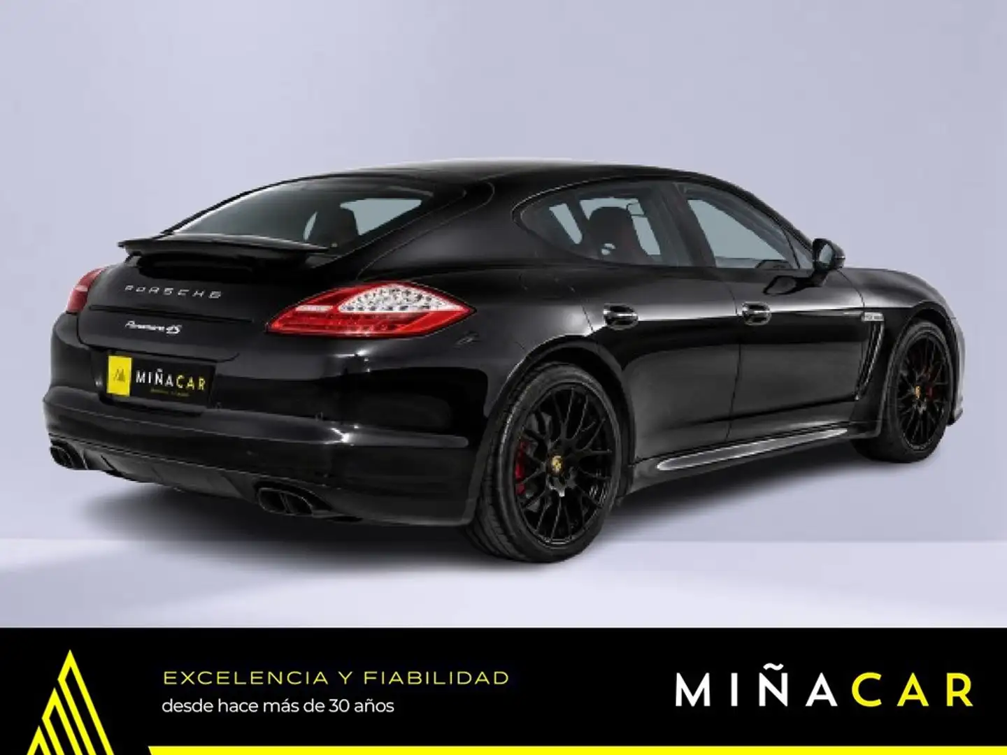 Porsche Panamera Turbo Aut. Negro - 2