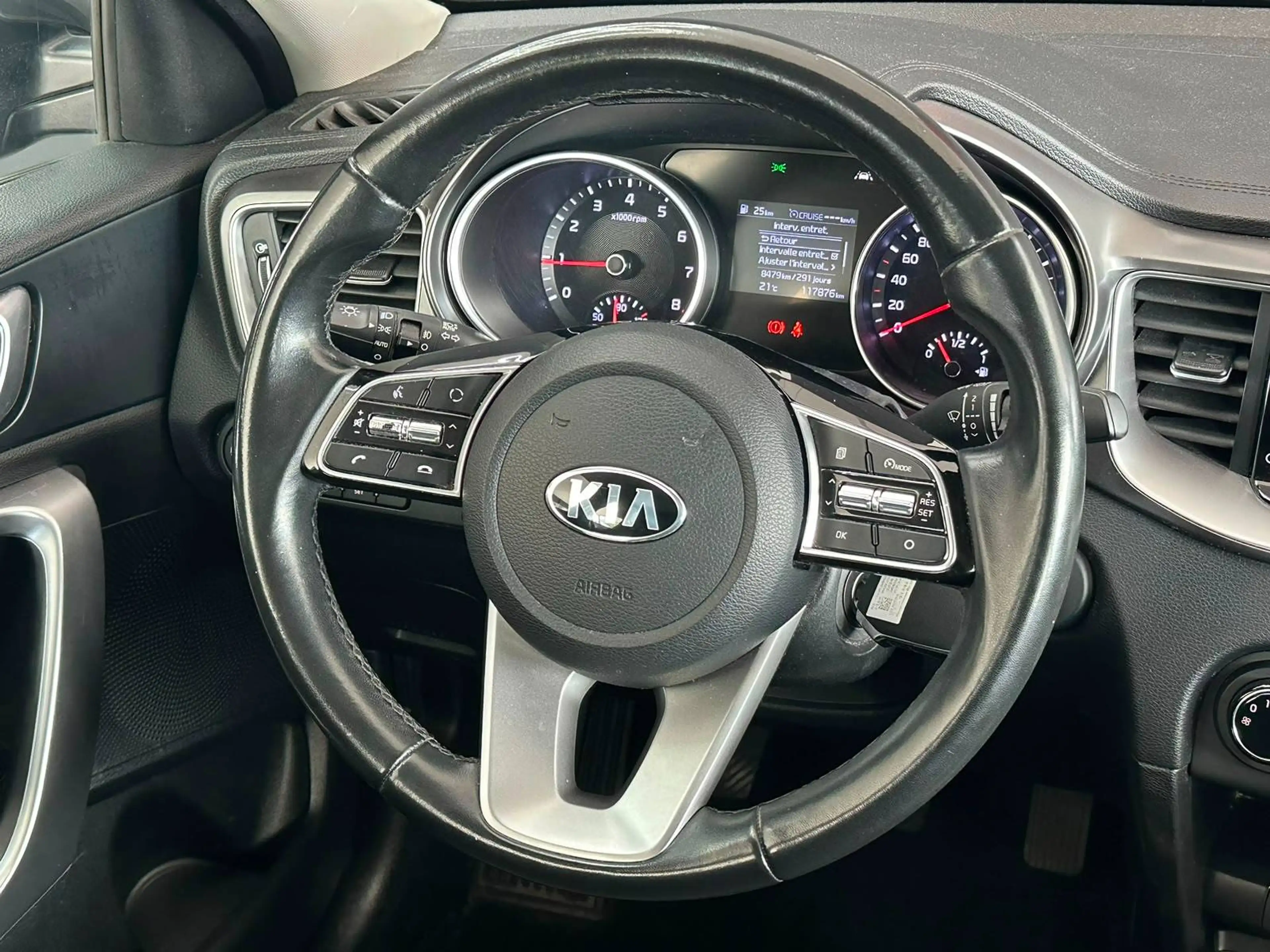 Kia Ceed / cee'd 🟢1.0 ESSENCE 120CV - CAR PLAY - CAMERA — photo 10