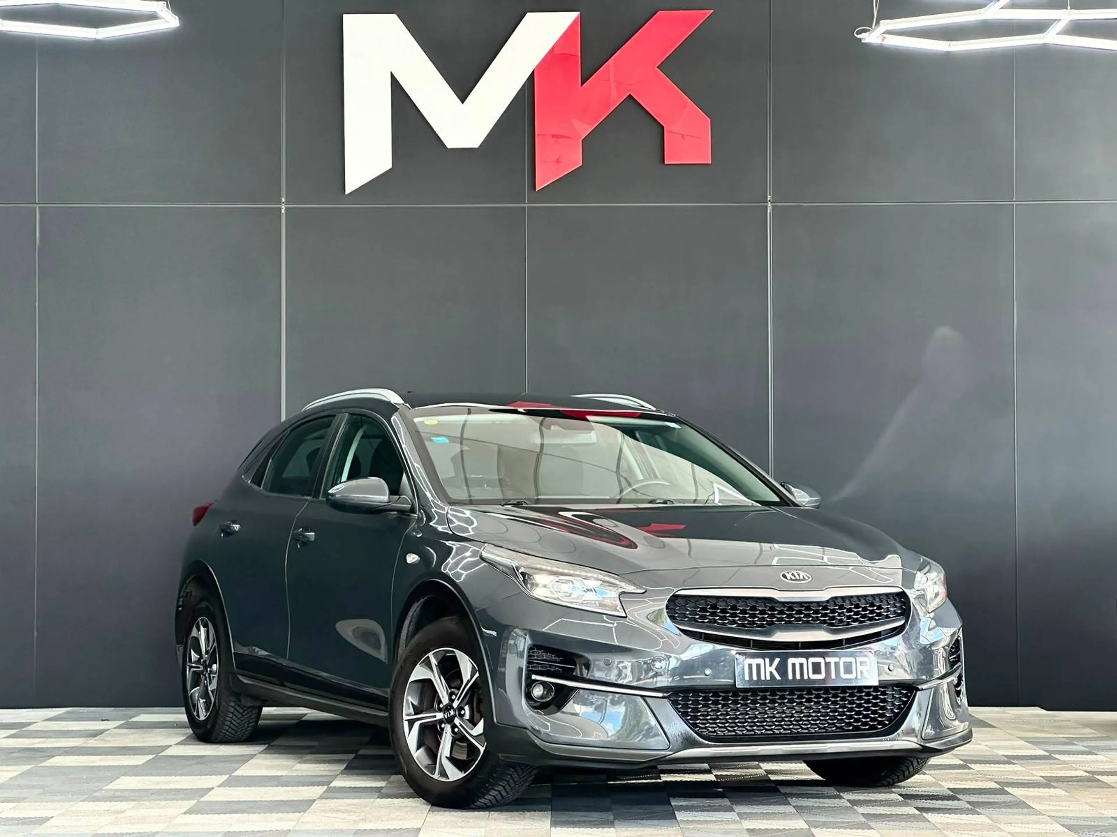 Kia Ceed / cee'd 🟢1.0 ESSENCE 120CV - CAR PLAY - CAMERA — photo 7