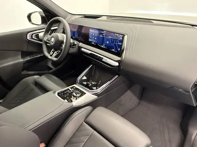 BMW X3 30e xDrive Ansicht 5