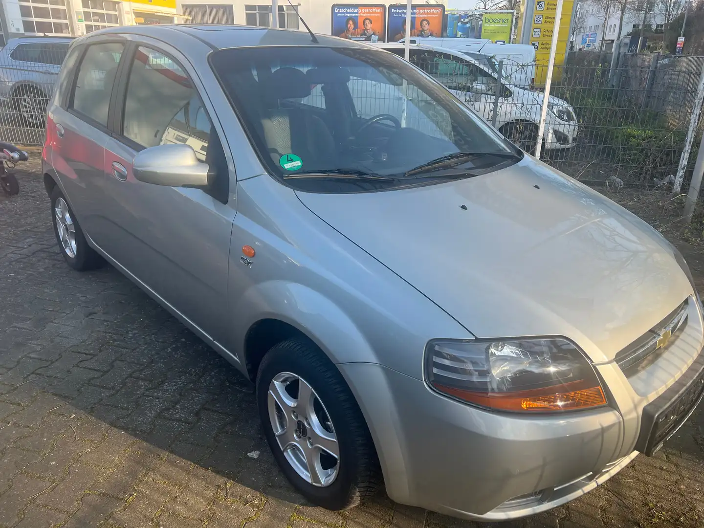 Chevrolet Kalos 1.4 SE/Klima/Servo/1Hand/Renterfahrzeug Silber - 1