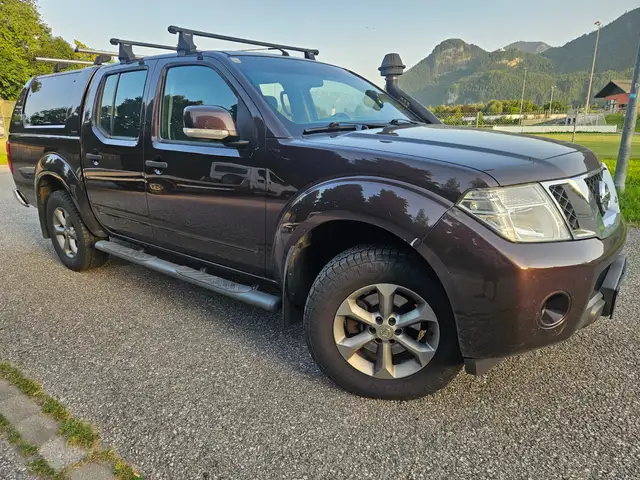Nissan Navara 2,5TD 4X4 EURO5 PERFEKT!FIX PREIS!!!!!!!!!