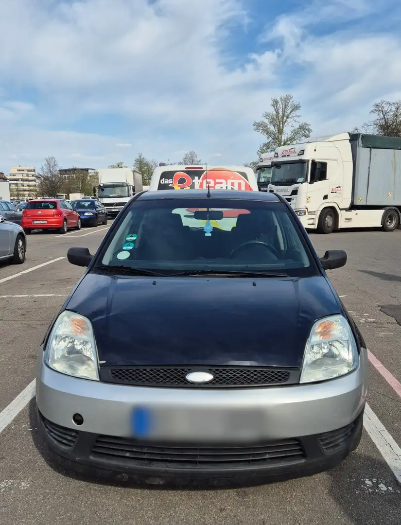 Ford Fiesta 1.3 Viva X - 1