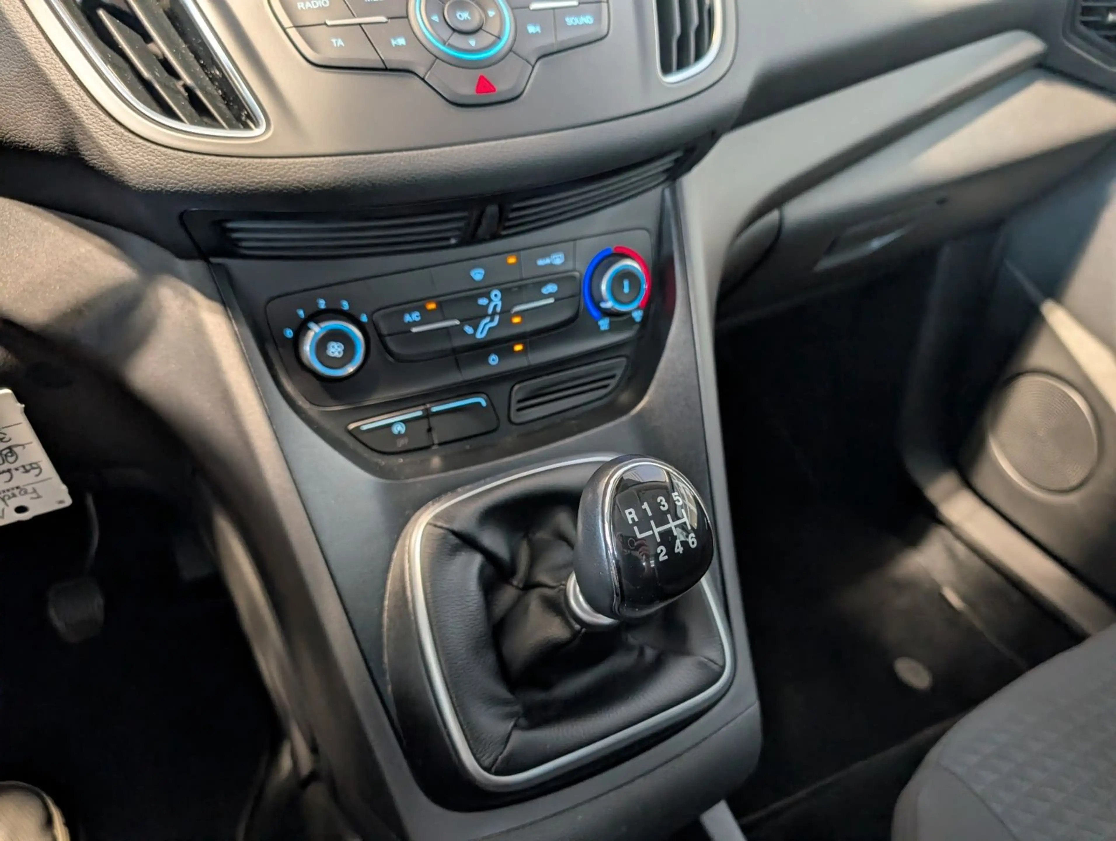 Ford Grand C-Max 1.0 Trend *AHK*Klima*Tempomat*PDC* — photo 15
