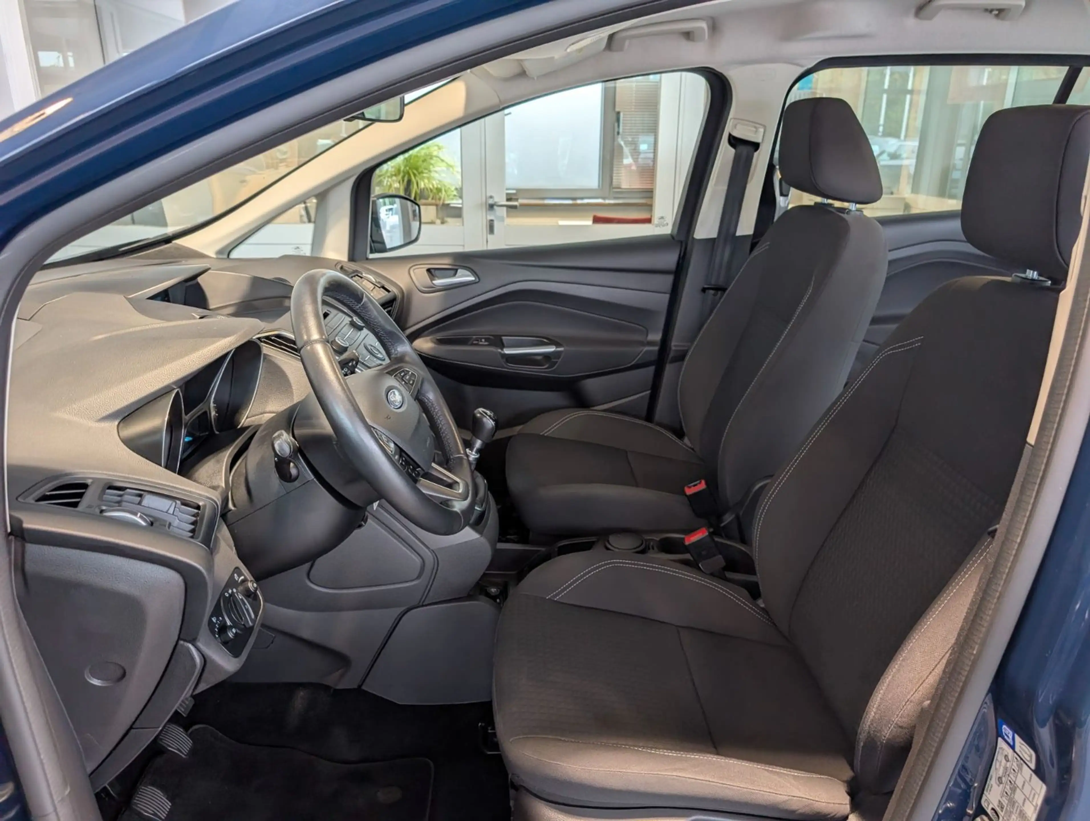 Ford Grand C-Max 1.0 Trend *AHK*Klima*Tempomat*PDC* — photo 7