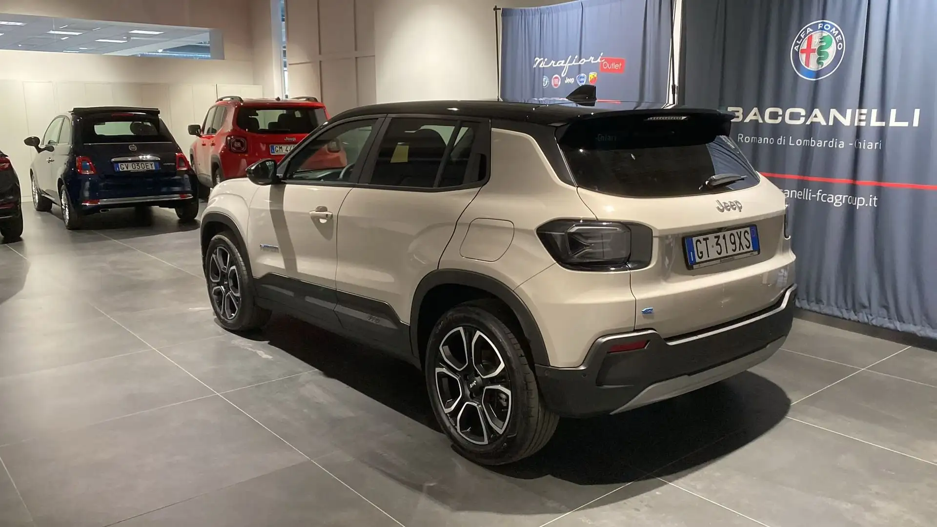 Jeep Avenger BEV Summit Grigio - 2