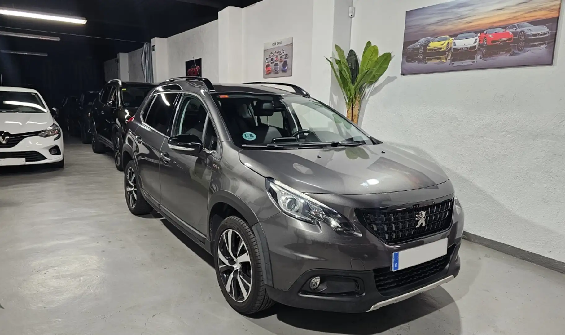 Peugeot 2008 1.2 PureTech S&S GT Line 110 Gris - 1