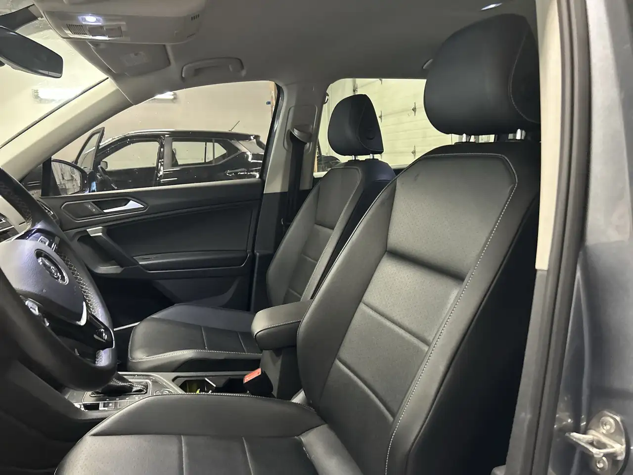 Volkswagen Tiguan снимка Volkswagen Tiguan