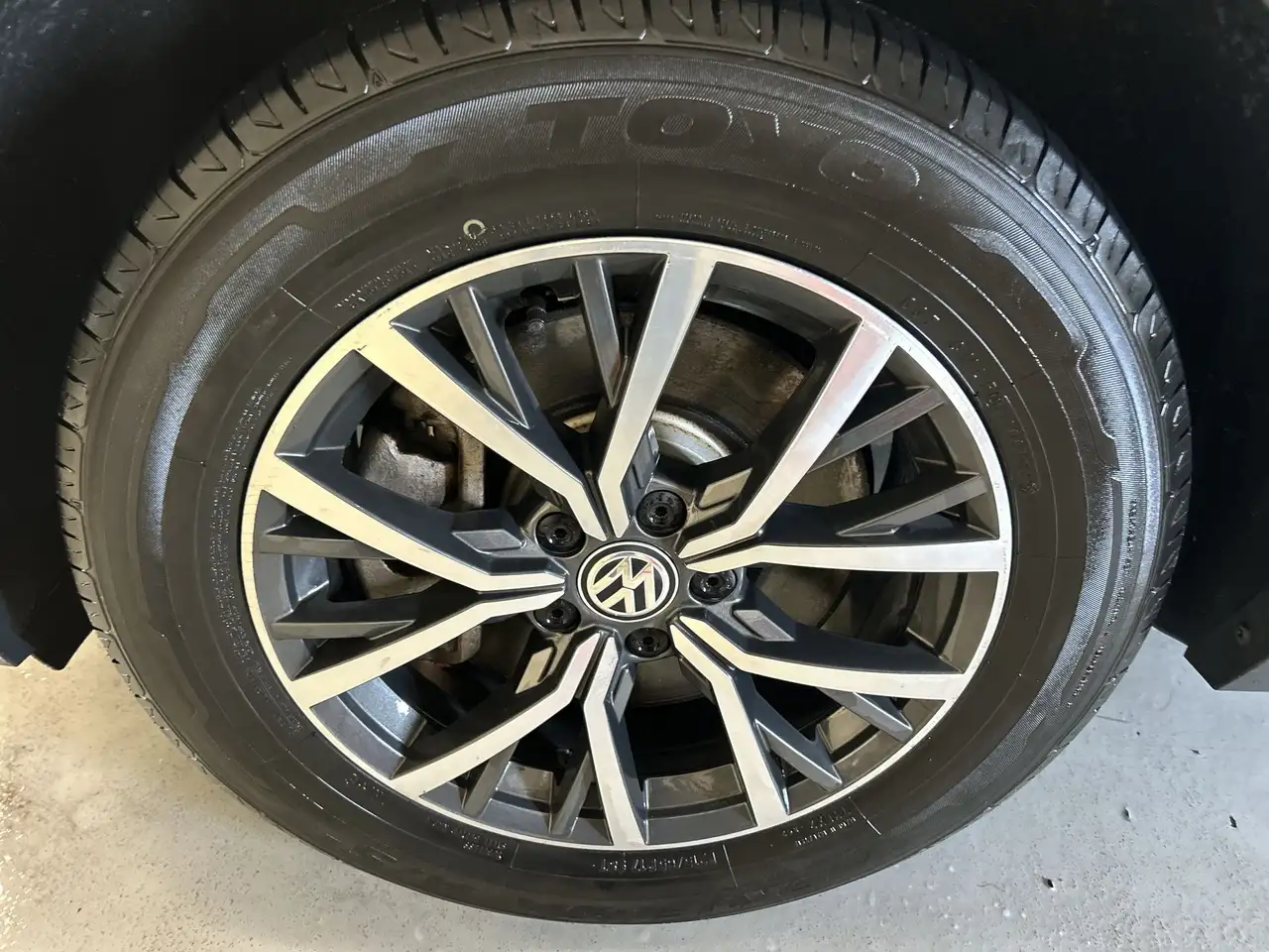 Volkswagen Tiguan снимка Volkswagen Tiguan