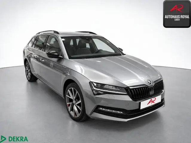 Skoda Superb view 4