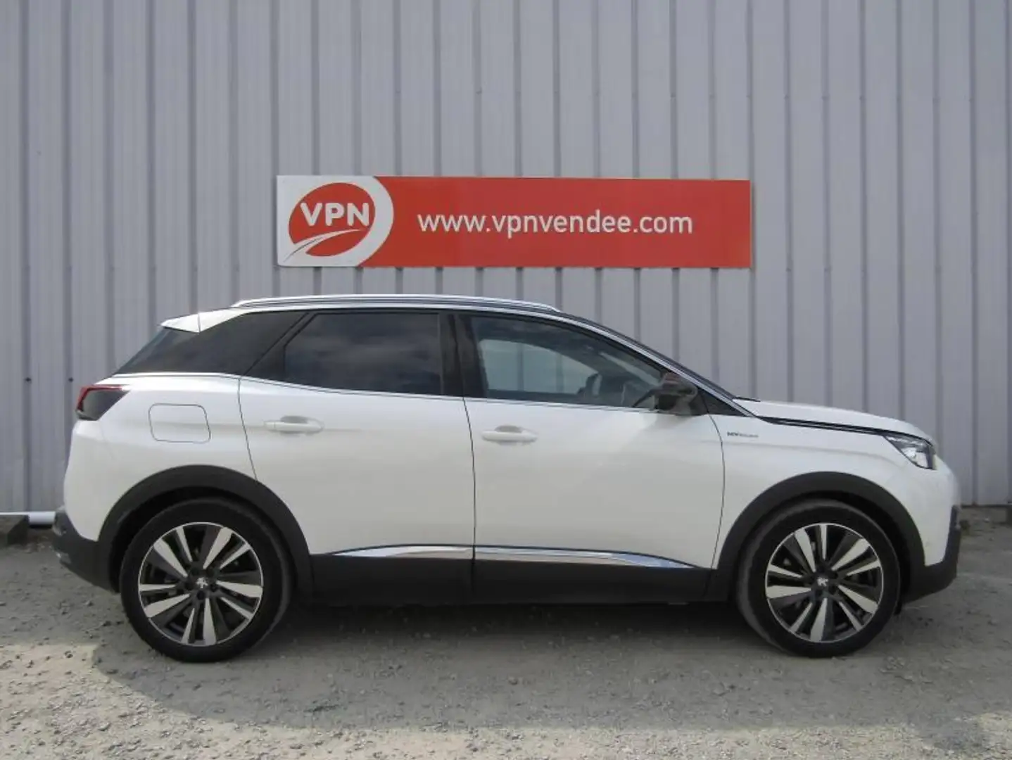 Peugeot 3008 HYBRID4 300ch GT e-EAT8 Weiß - 2