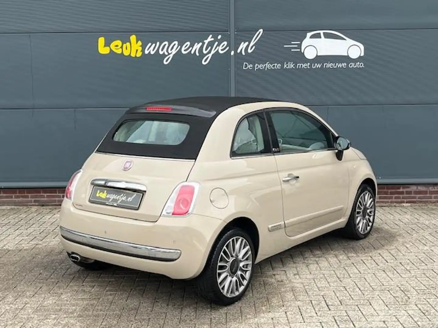 Fiat 500C 1.2 Lounge Cabrio *cappuccino *p-sensor *16 inch Bruin - 2