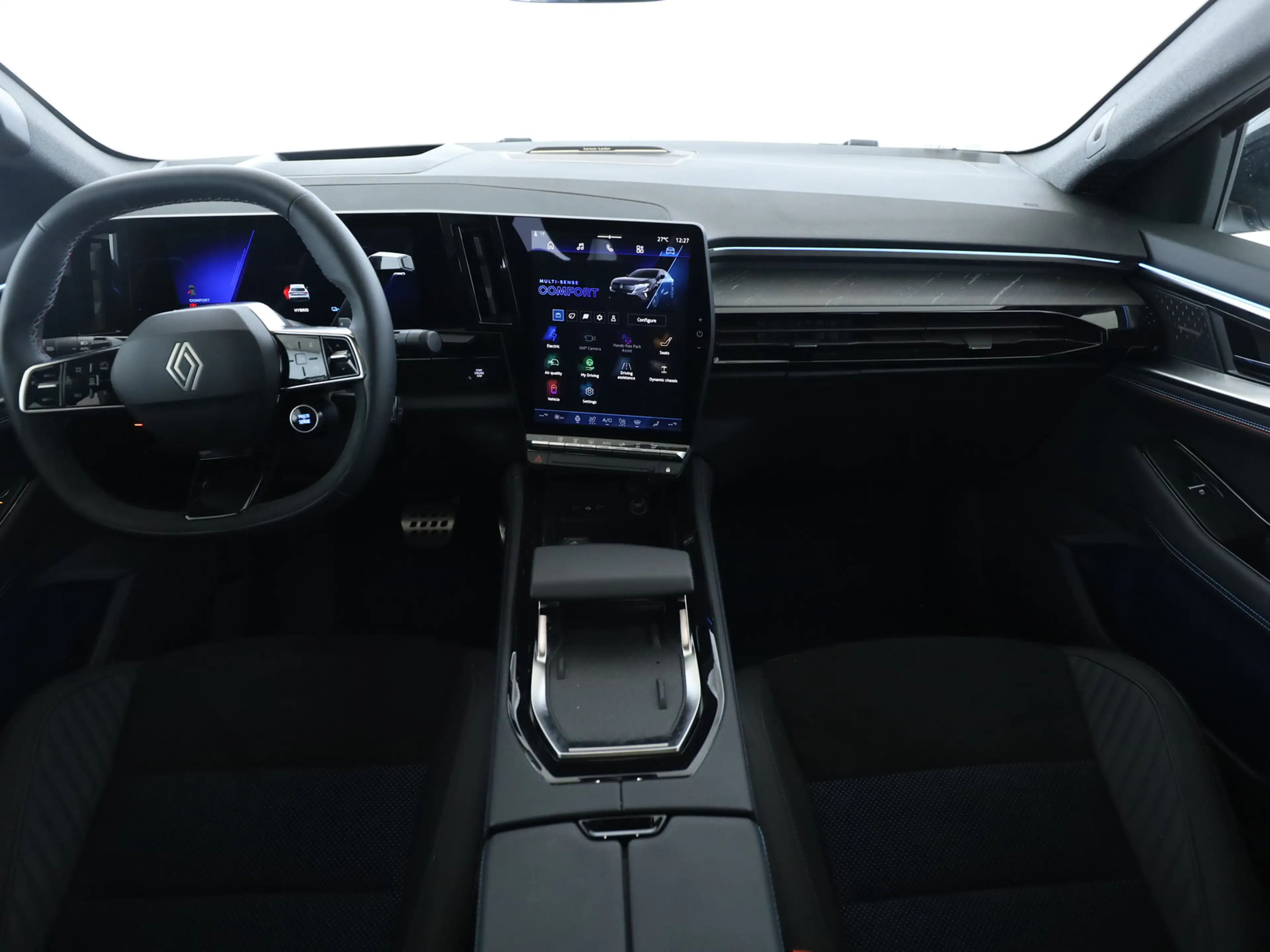 Renault Rafale Esprit Alpine E-Tech Plug-in Hybrid 300 4x4 — photo 13