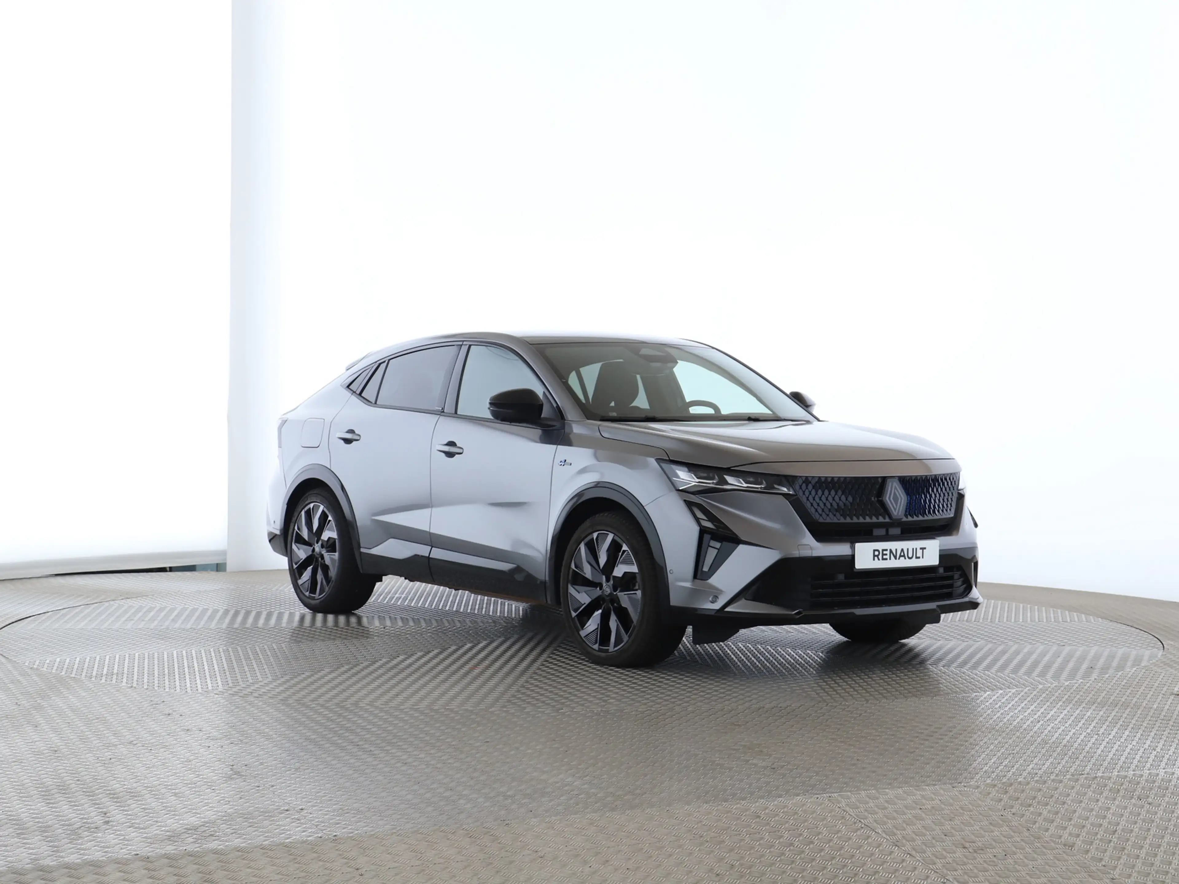 Renault Rafale Esprit Alpine E-Tech Plug-in Hybrid 300 4x4 — photo 9
