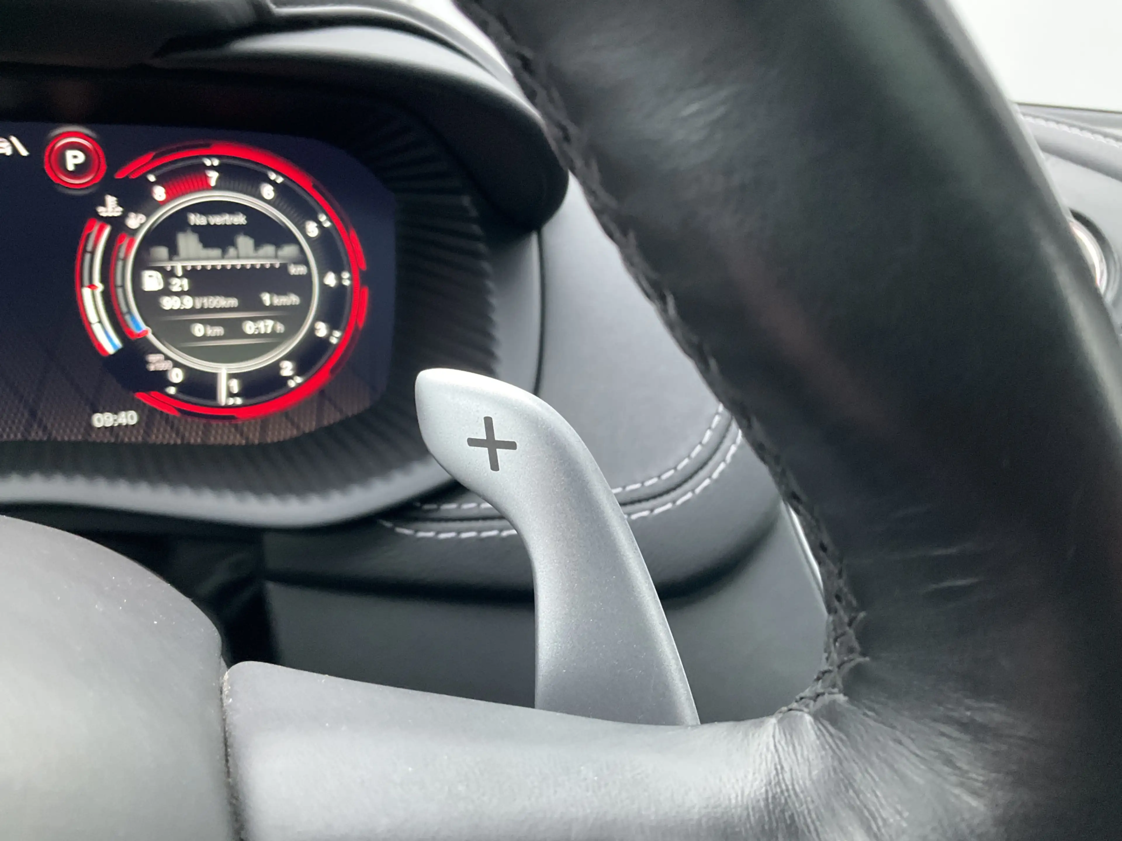 Aston Martin DBX 4.0 V8 360° Memory Stoelverw/koeling Sfeerverl Pan — photo 43