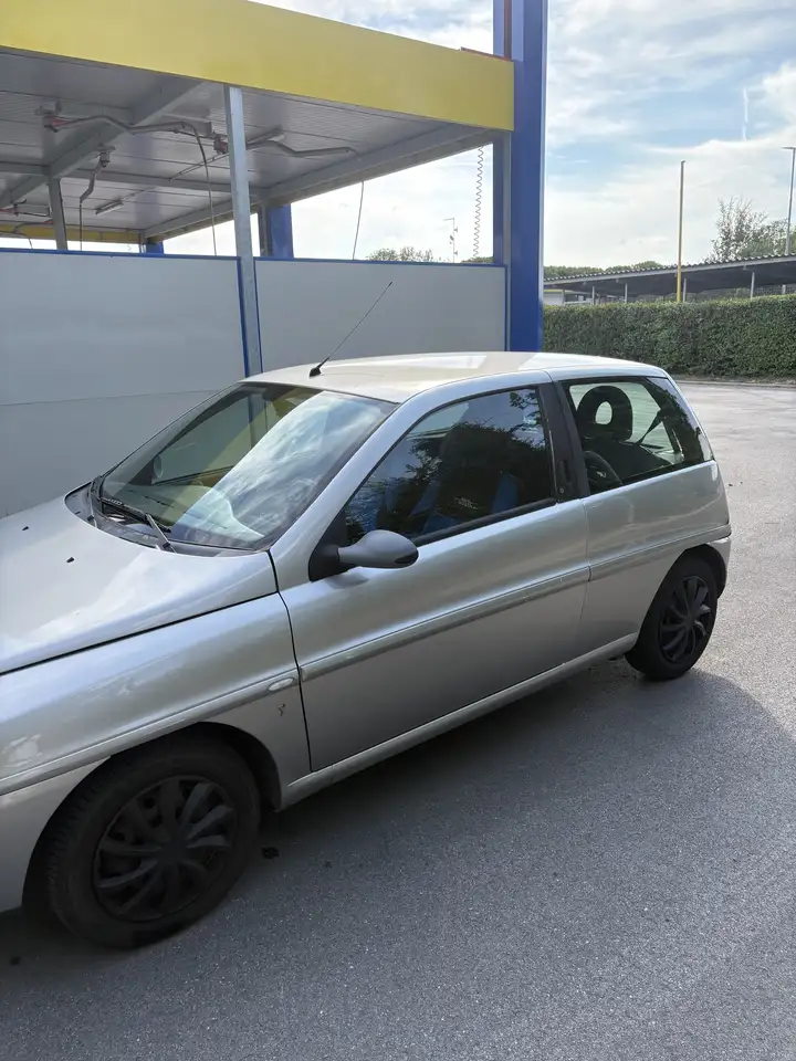 Lancia Y 1.2 8v LS c/airbag, foto 4