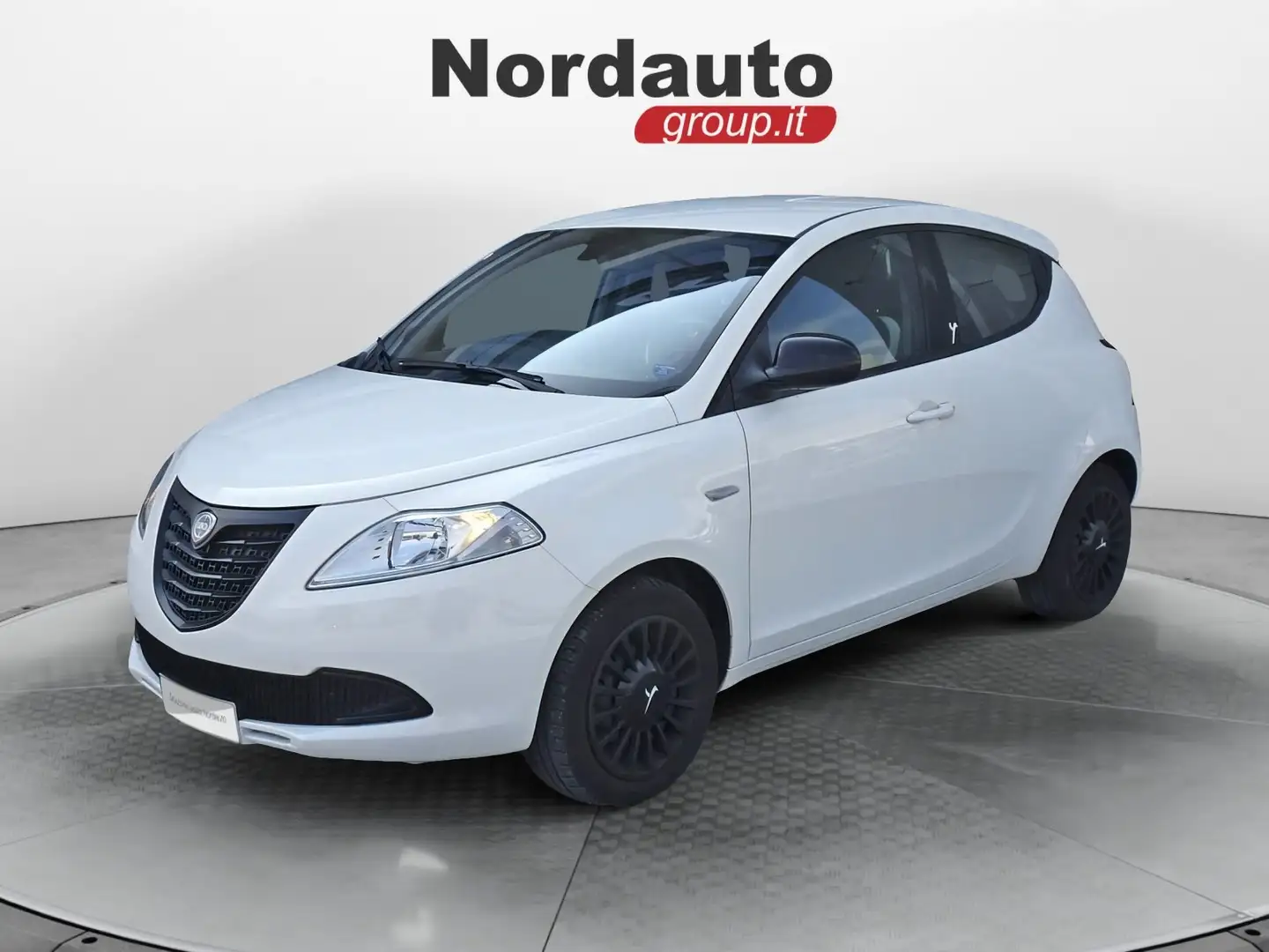 Lancia Ypsilon Ypsilon 1.2 69 CV 5 porte Elefantino Bianco - 1