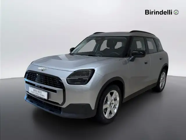MINI Countryman D 2.0 48V D Essential auto