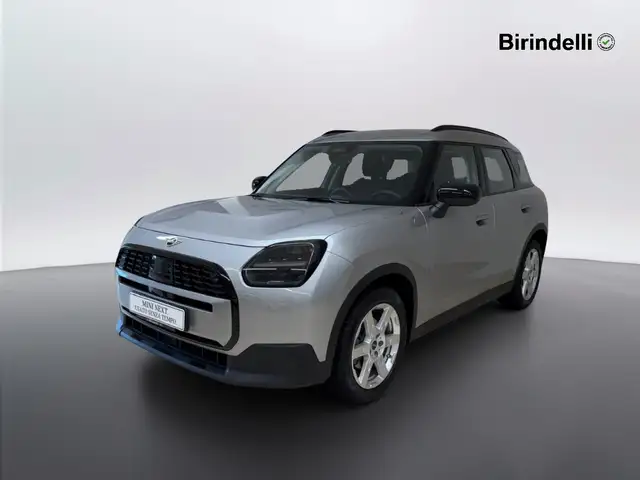 MINI Countryman D 2.0 48V D Essential auto