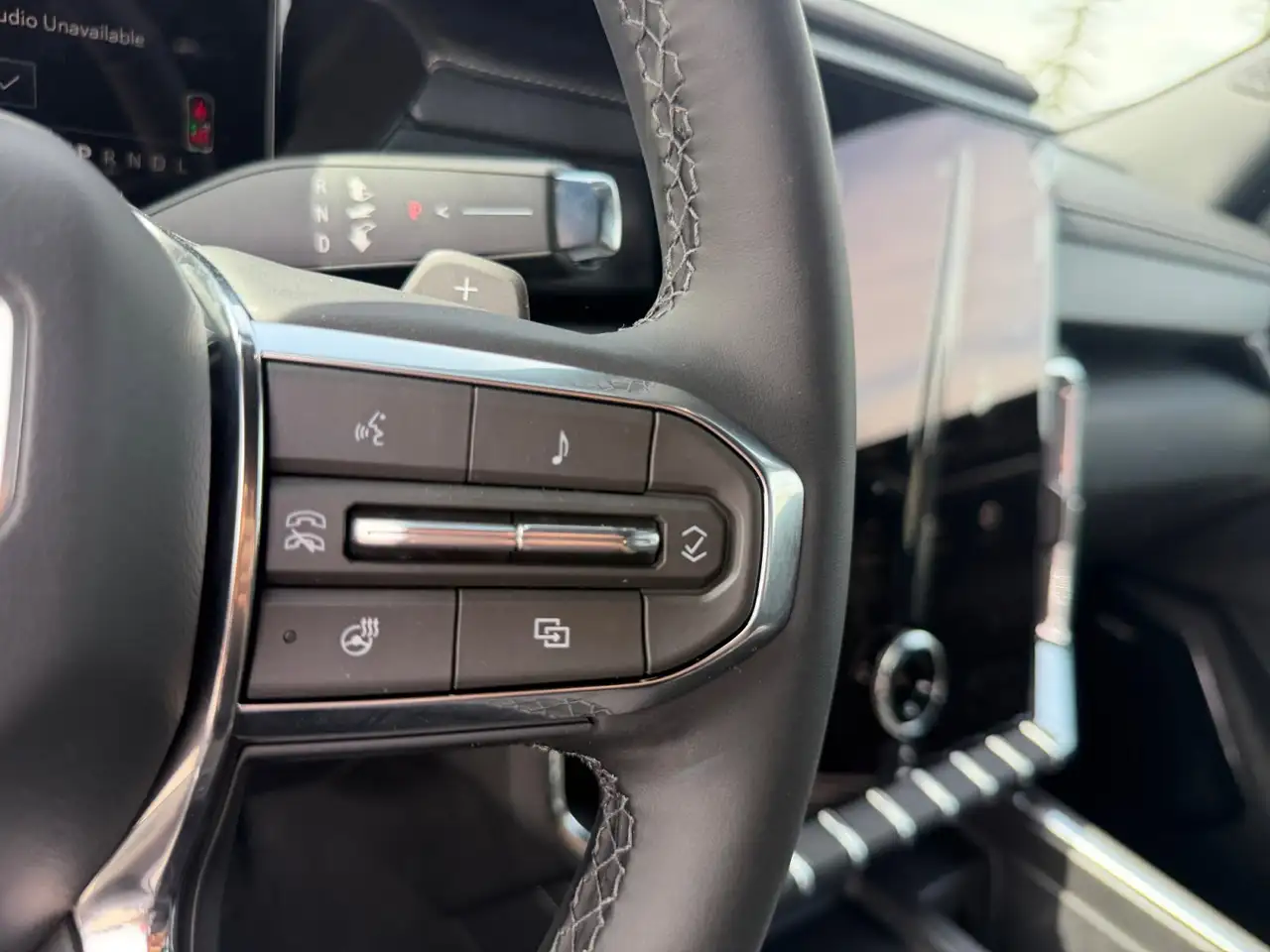 GMC Acadia снимка GMC Acadia