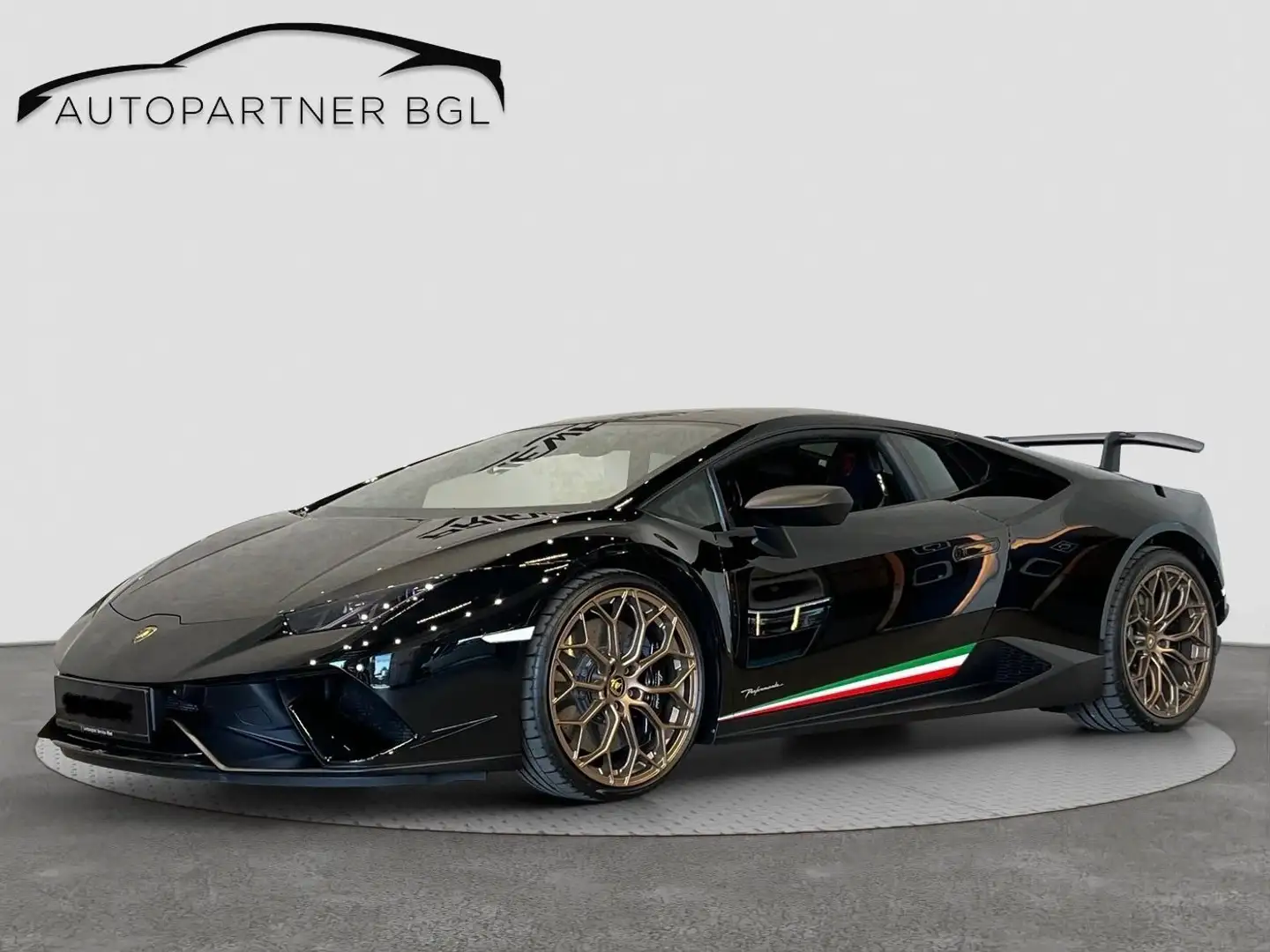 Lamborghini Huracán Performante Чёрный - 2