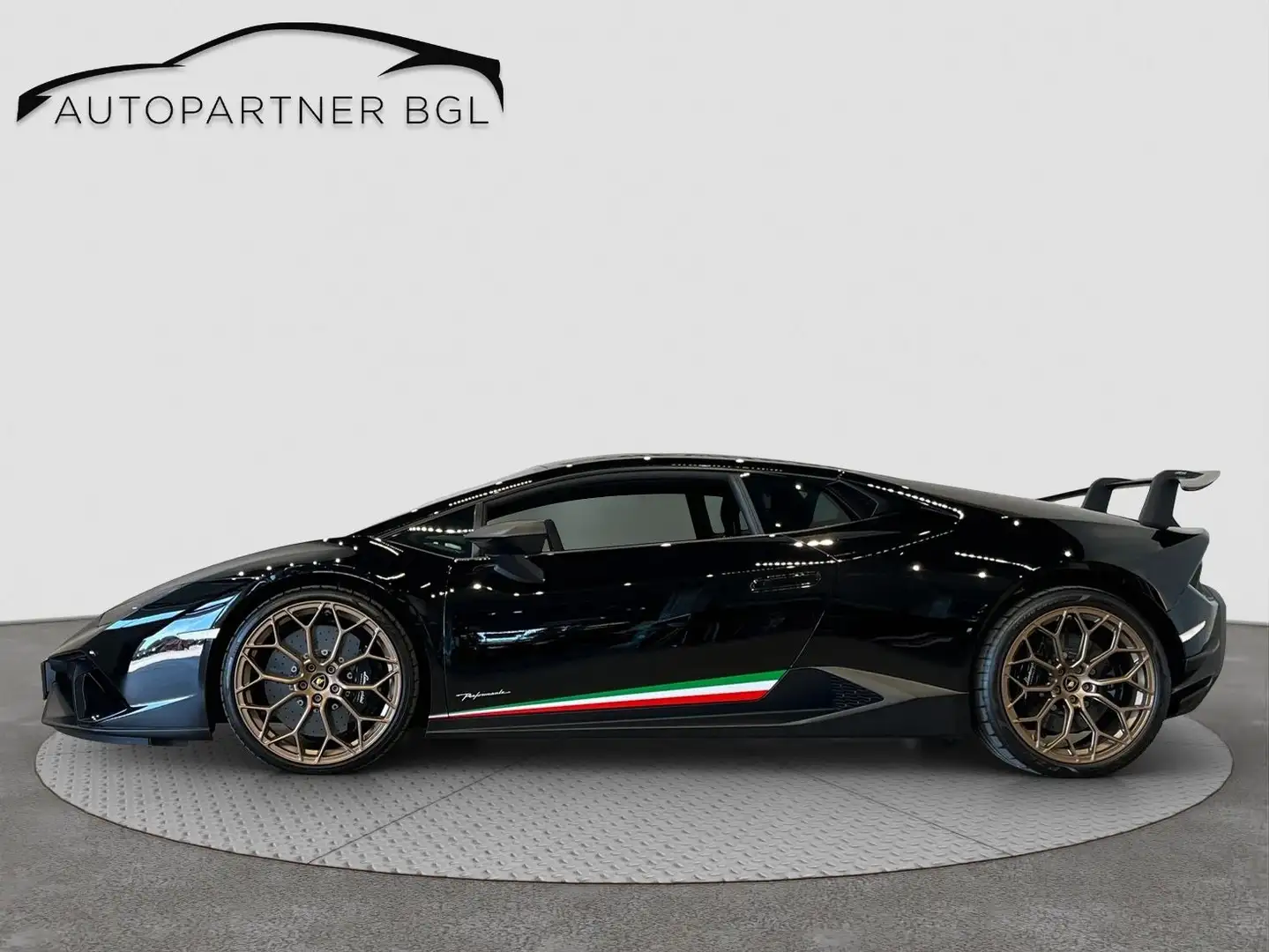 Lamborghini Huracán Performante Чёрный - 1