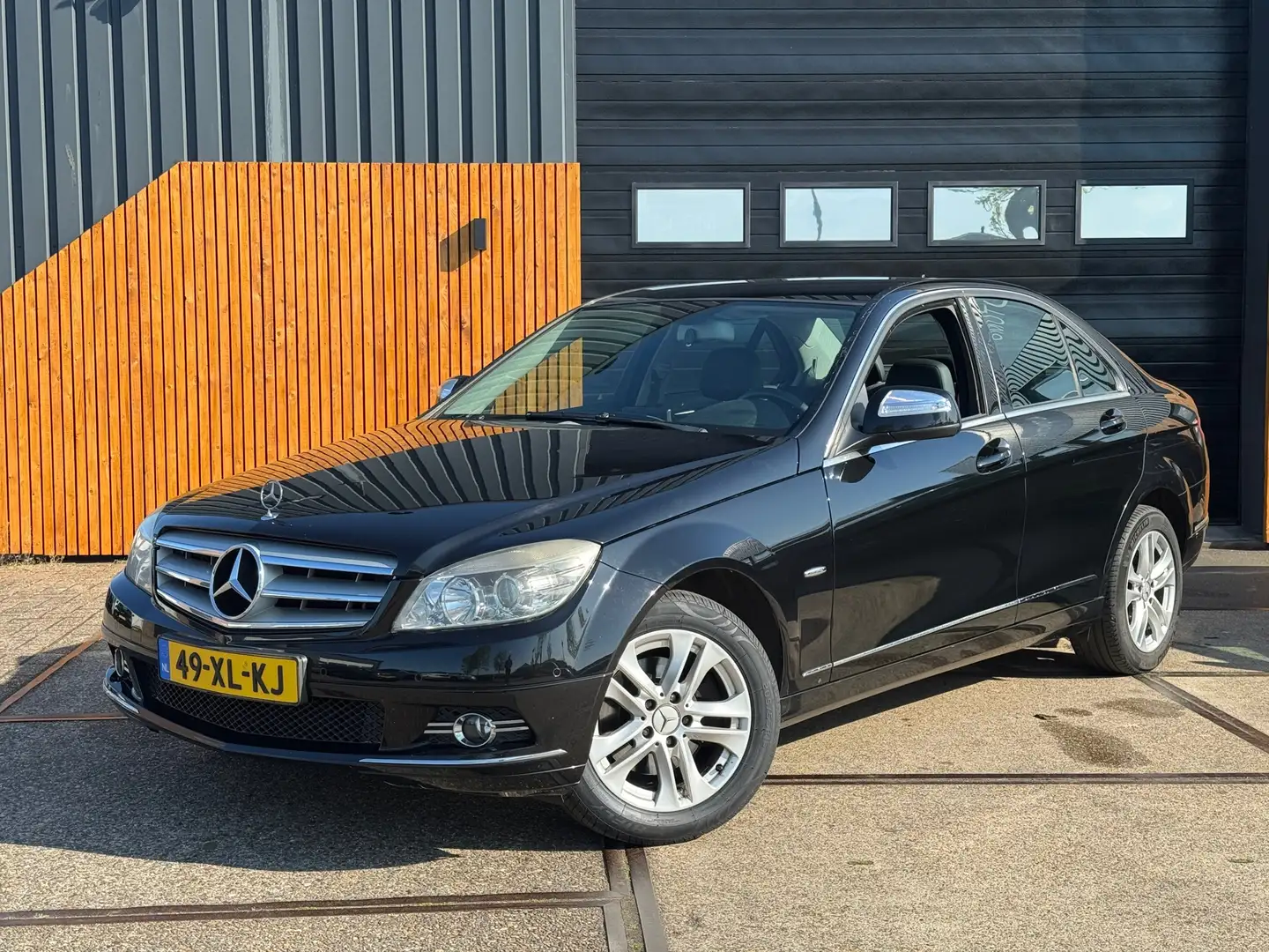 Mercedes-Benz C 200 K Avantgarde Noir - 1