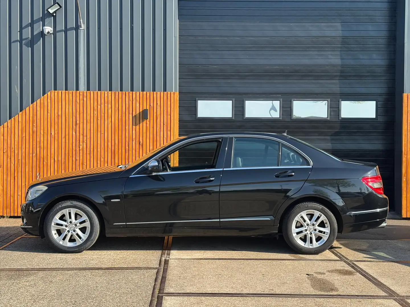 Mercedes-Benz C 200 K Avantgarde Noir - 2
