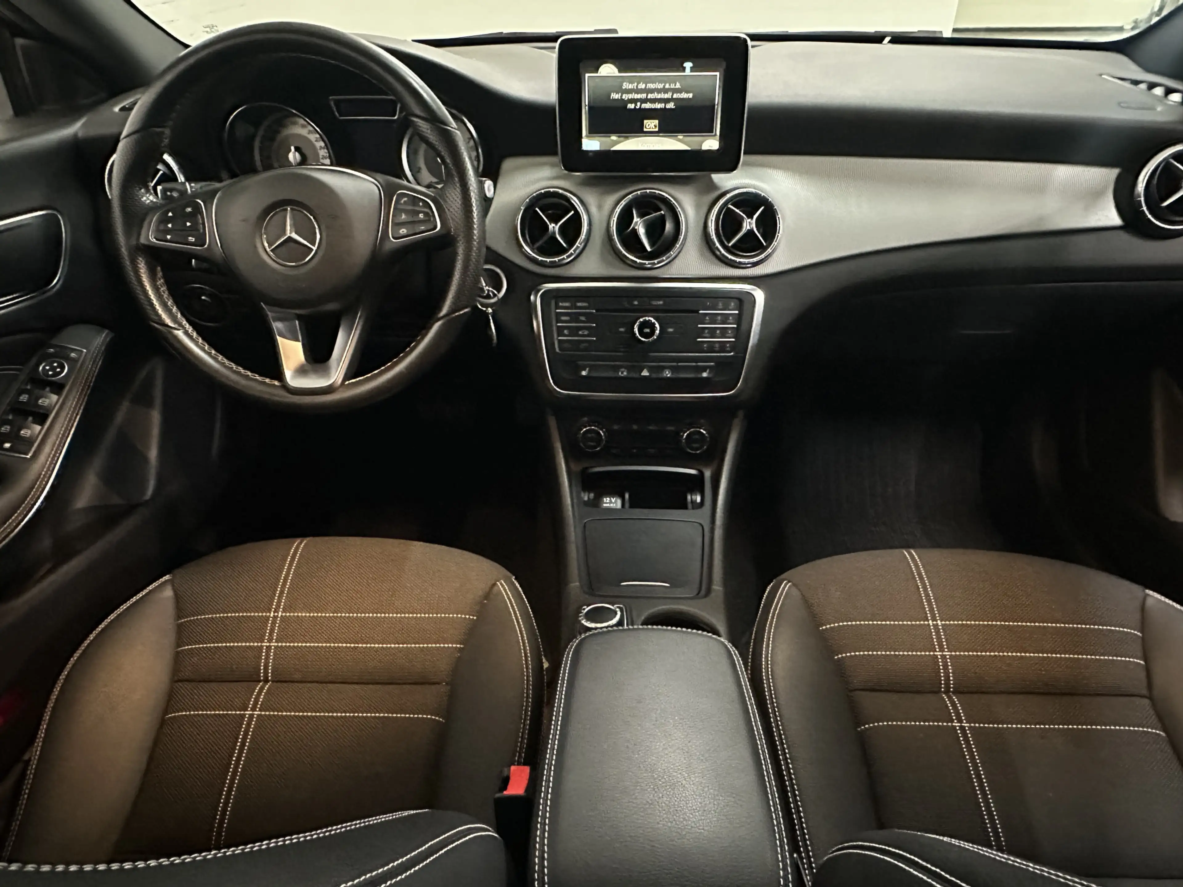 Mercedes-Benz CLA 200 Shooting Brake CLIMA / CRUISE / NAVI / LMV — photo 9