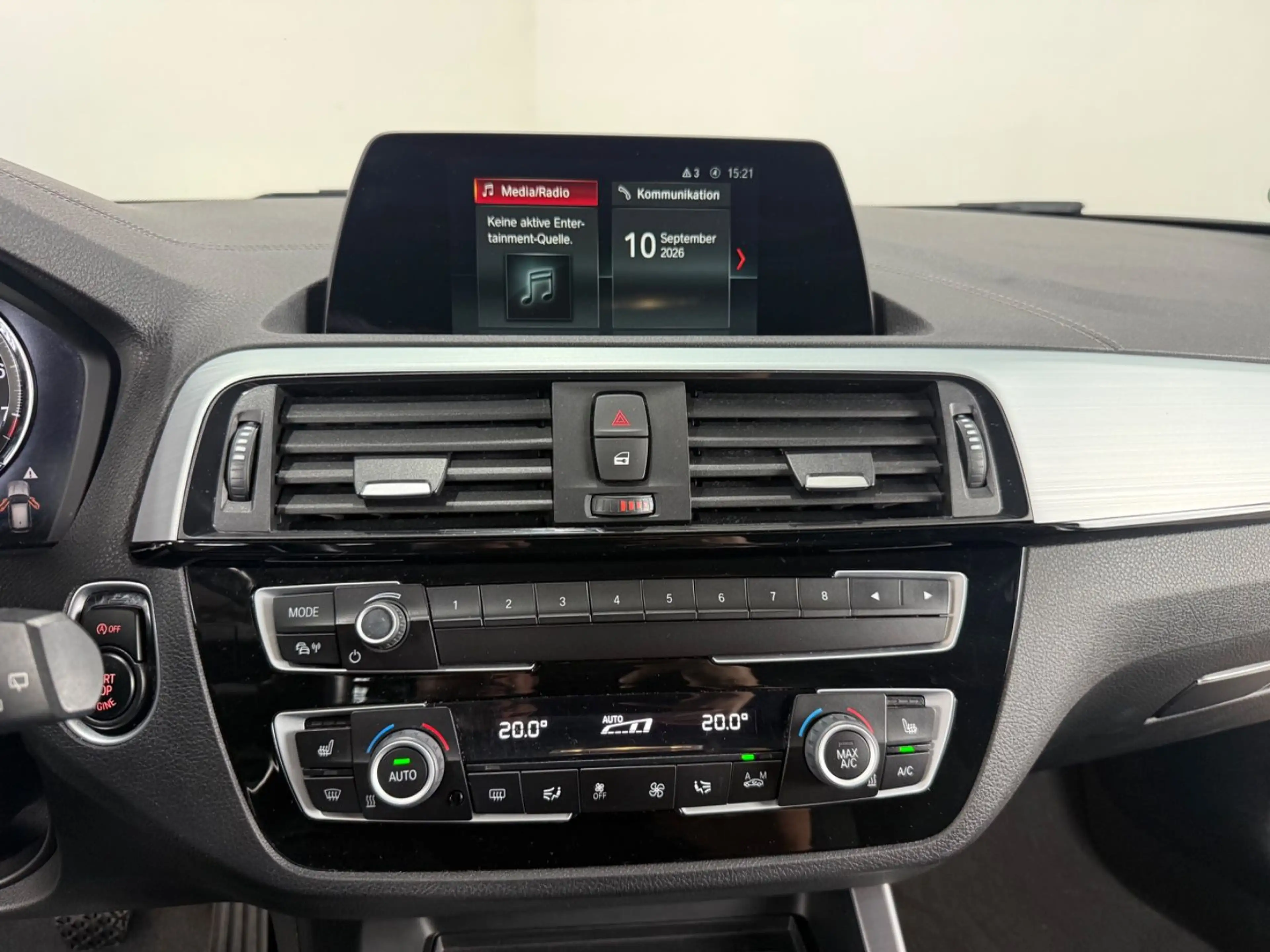 BMW 118 i Edition M Sport Shadow°Klima°Navi°Sitzh.° — photo 15