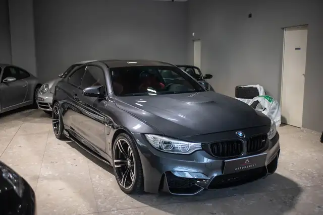BMW M4 Coupe 3.0 dkg