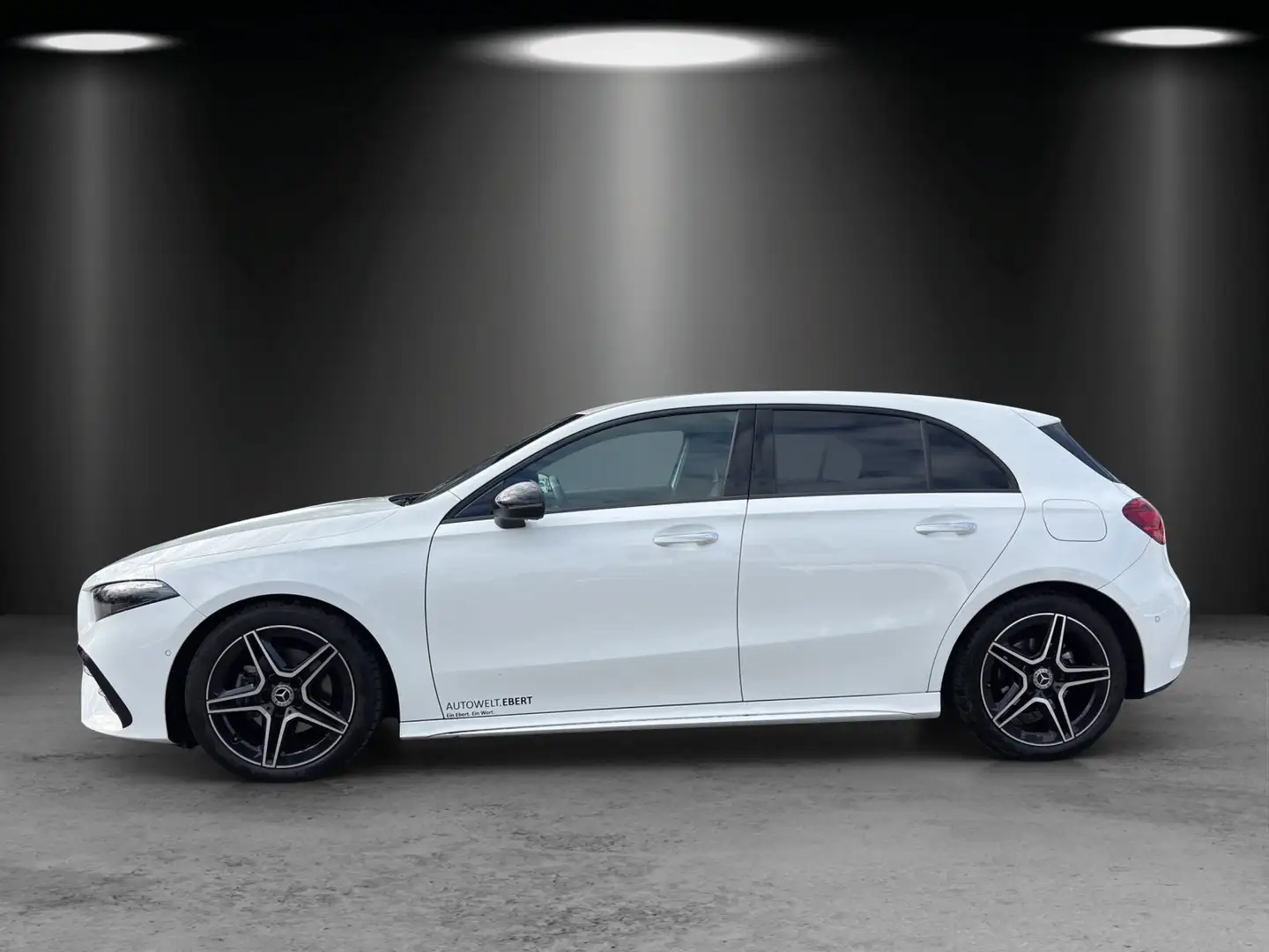 Mercedes-Benz A 180 d AMG Distro KeyGO NIGHT Kamera LED Weiß - 2