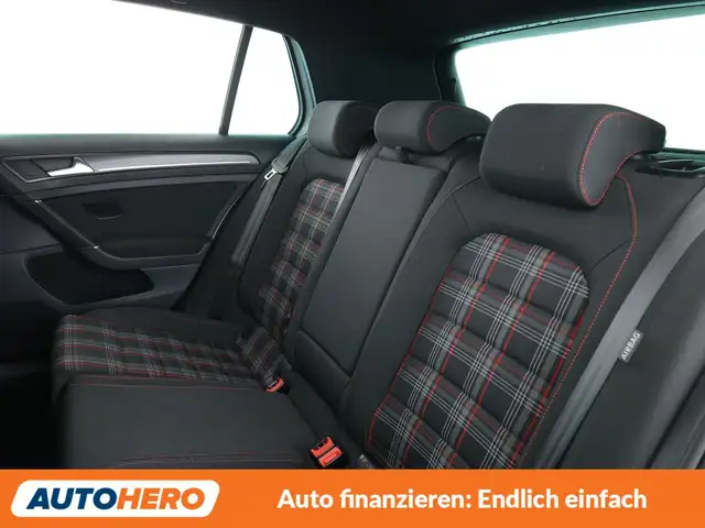 Volkswagen Golf view 14