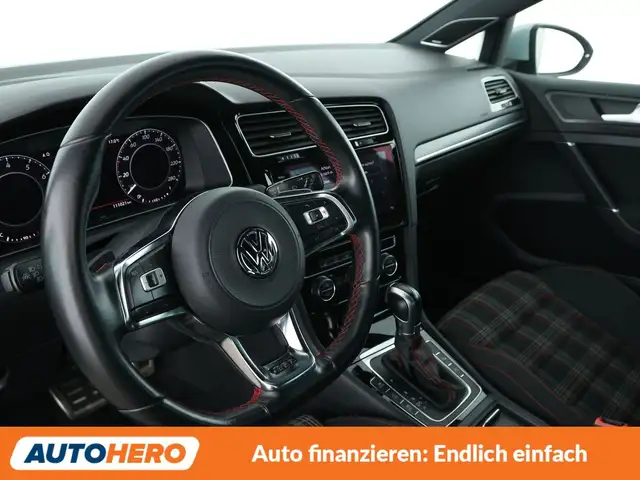 Volkswagen Golf view 11