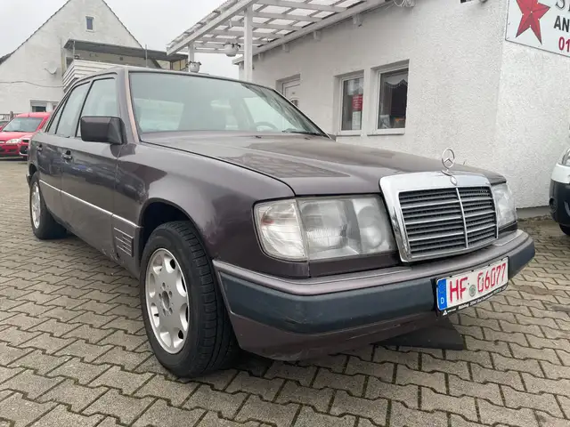 Mercedes-Benz 300 D*Automatik*Servo*Guter Zustand*6 Zylinder