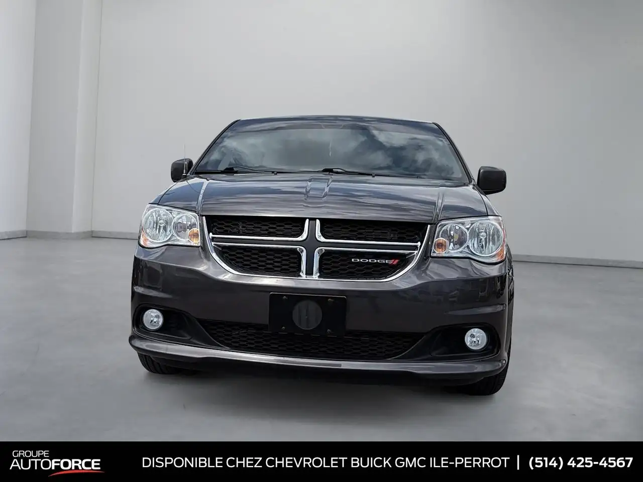 Dodge Grand Caravan снимка Dodge Grand Caravan