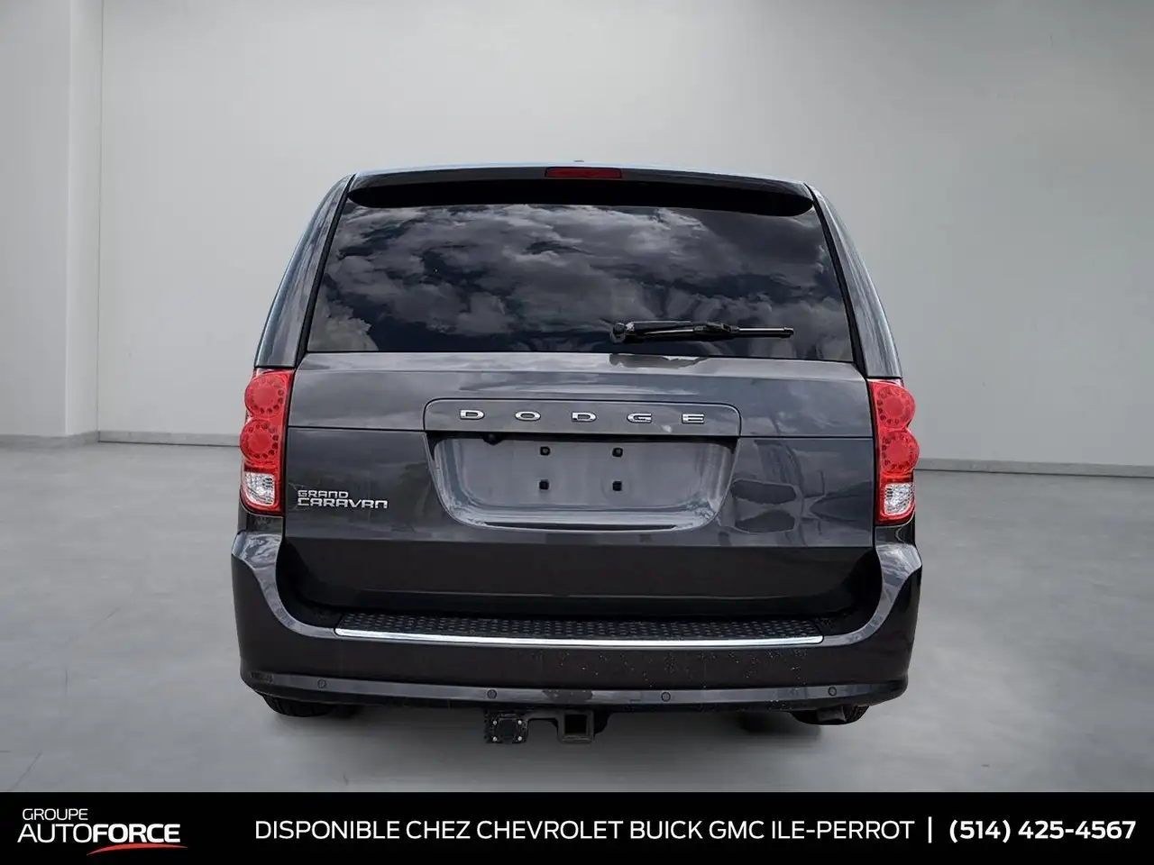 Dodge Grand Caravan снимка Dodge Grand Caravan