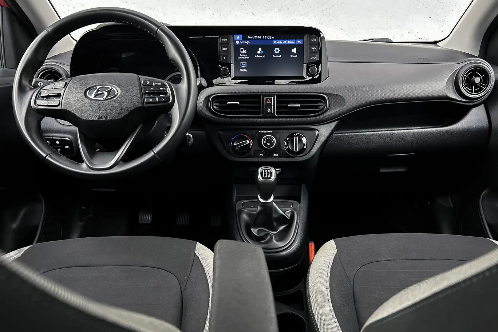 Hyundai i10 1.0 Comfort | Apple carplay | Airconditioning | Cr Rood - 2