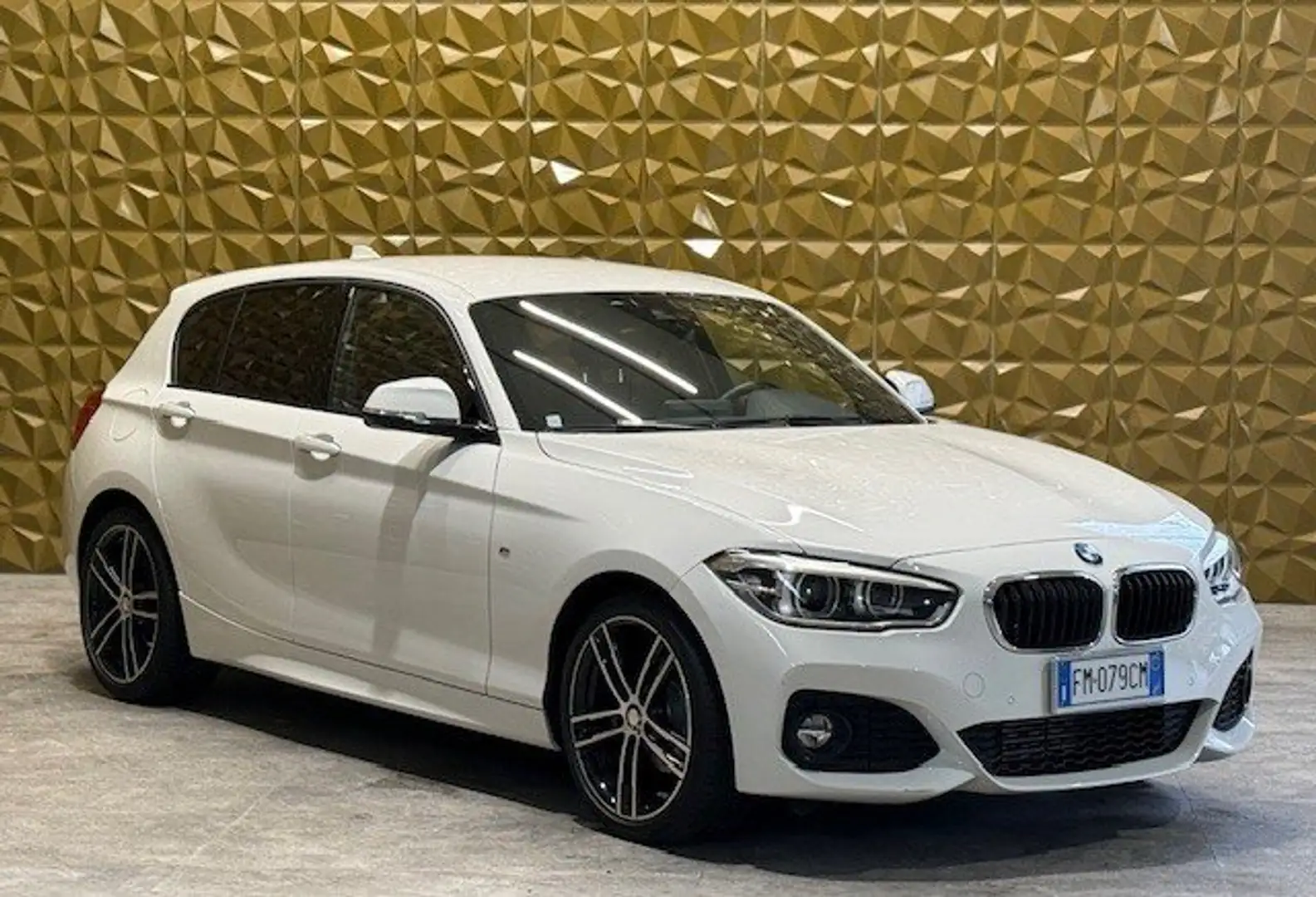 BMW 118 Serie 1 118i Msport 5p Bianco - 2