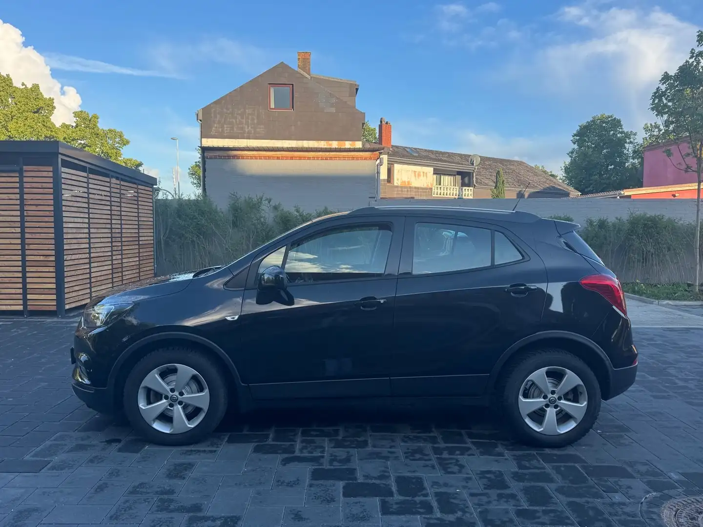 Opel Mokka X Selection / TÜV NEU / 1. HAND Schwarz - 2