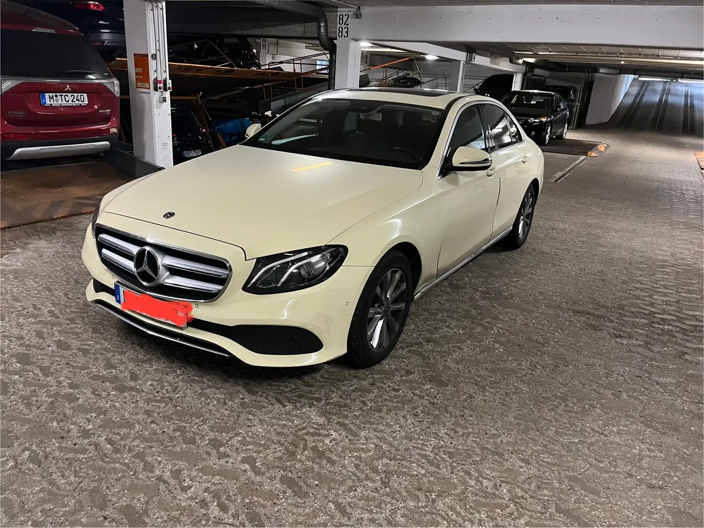 Mercedes-Benz E 220 d 9G-TRONIC Avantgarde - 2