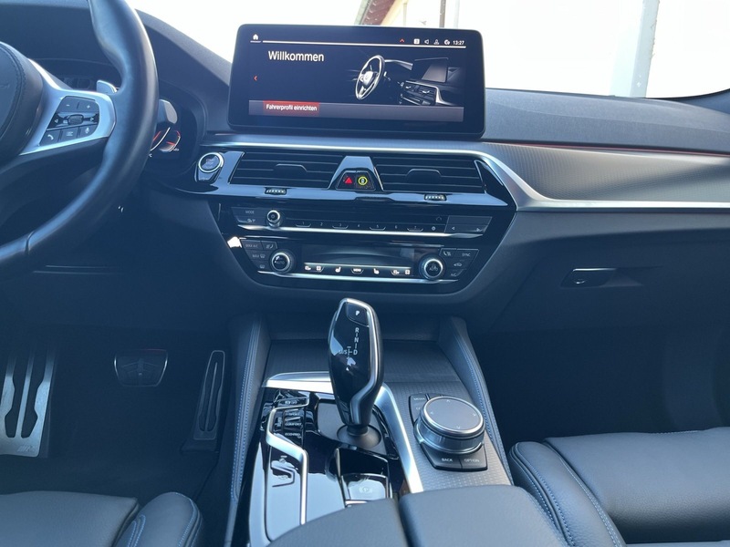 BMW 550 M550i xDrive Limousine Head-Up AHK Laser — photo 6