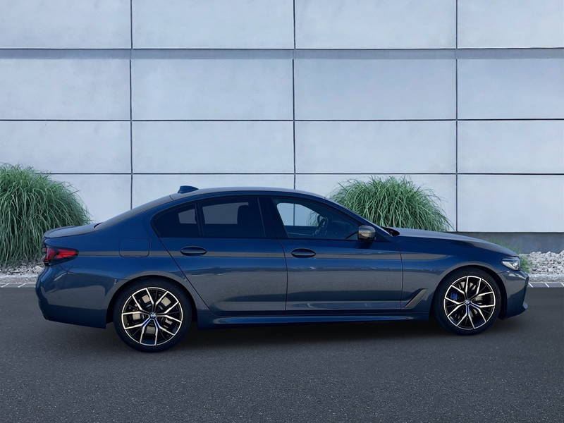 BMW 550 M550i xDrive Limousine Head-Up AHK Laser — photo 2