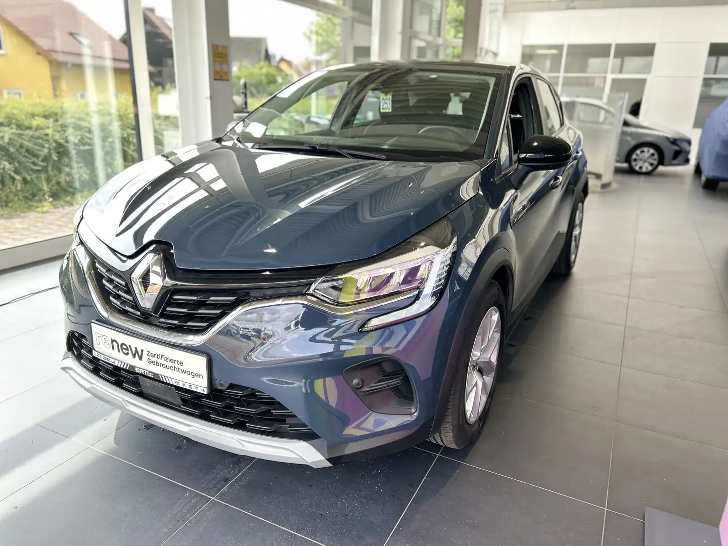 Renault Captur BUSINESS EDITION E-TECH Plug-in 160 Blau - 1