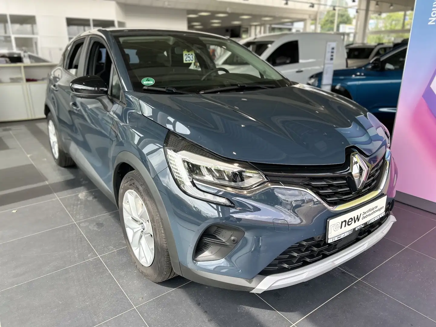 Renault Captur BUSINESS EDITION E-TECH Plug-in 160 Blau - 2