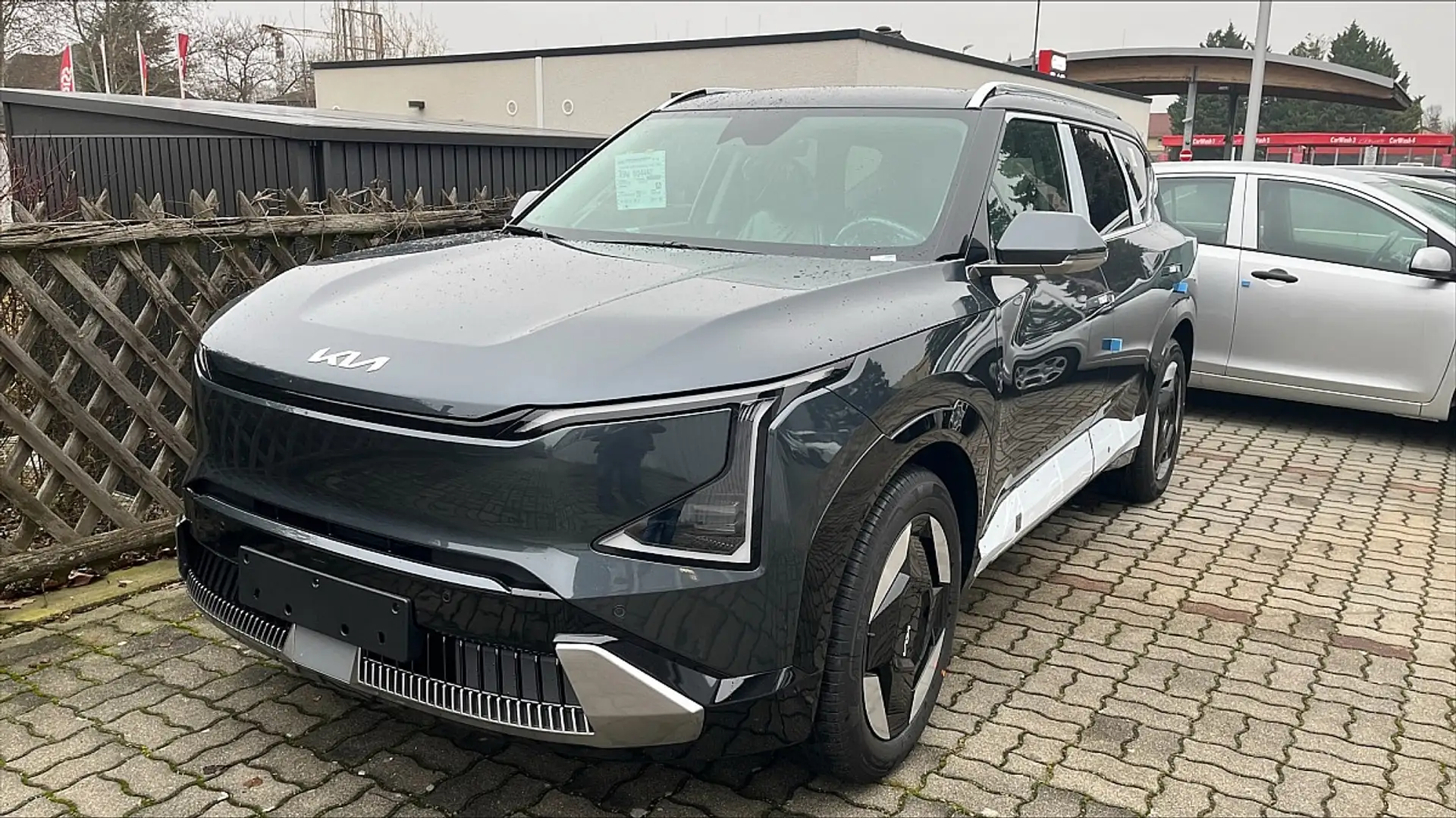 Kia EV5 FWD 81,4kWh 1st Edition Grau - 1