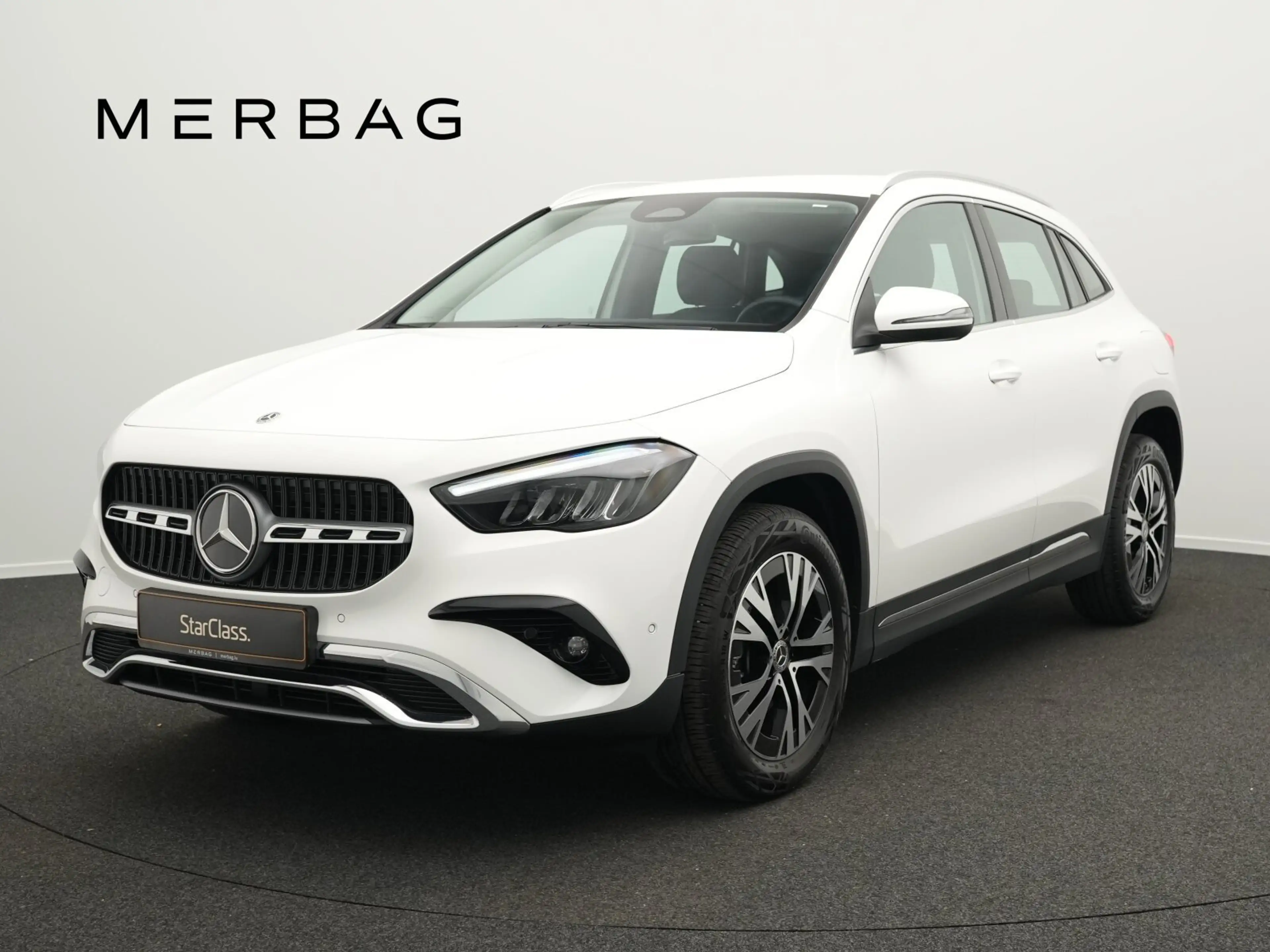 Mercedes-Benz GLA 180 GLA 180 Progressive LED+Kamera+Easypack Navi/Klima