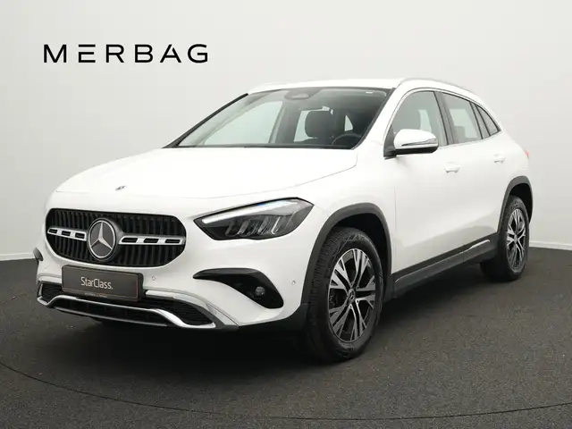2025 Mercedes-Benz Gla in White for sale