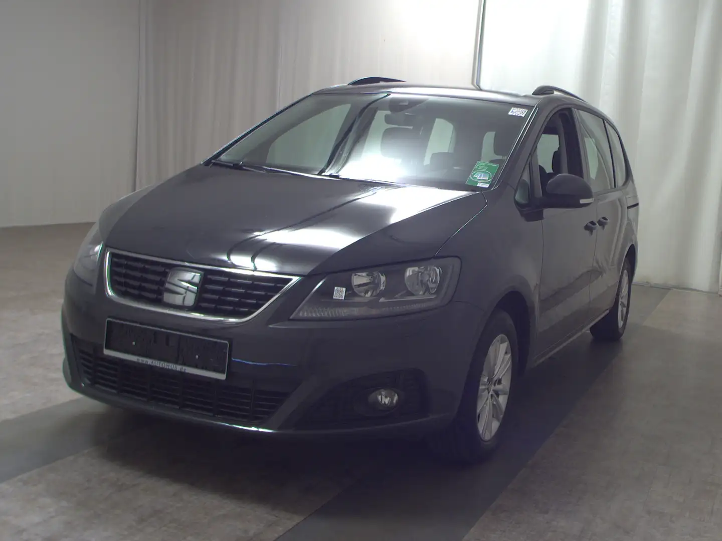 SEAT Alhambra 2.0 TDI Navi AHK Keyless ACC PDC SHZ Grau - 2