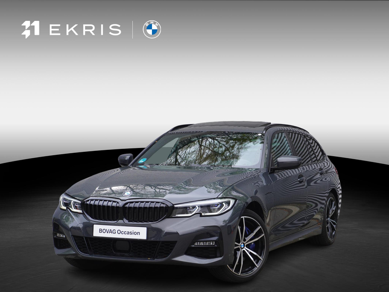 BMW 330 3 Serie Touring 330e xDrive 19 inch LM M Dubbelspa